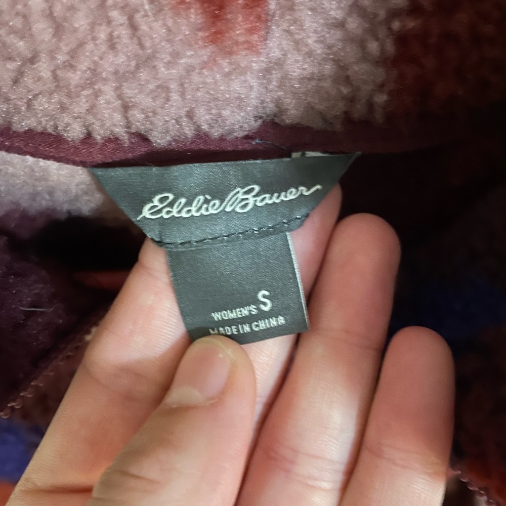 Eddie Bauer fleece pullover